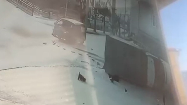 Kastamonu'daki 2 kaza kamerada: 4 yaralı