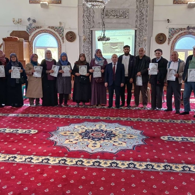 Yatağan'da kutsal topraklara gidecek hacı adayları için hac hazırlık semine...