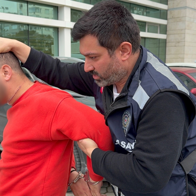 Okul önünde 2 kişiyi yaralayan şahıs tutuklandı