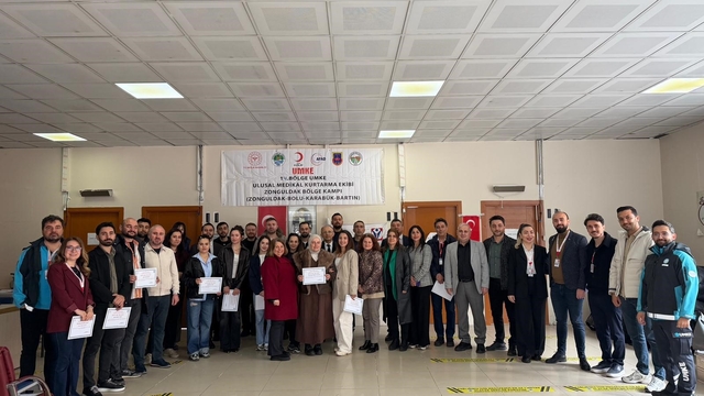 Zonguldak'ta yeni UMKE gönüllüleri yetiştirildi