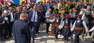 Saran: Bu salondan yükselen ses sadece top sesi değil, emeğin ve umudun sesi olsun