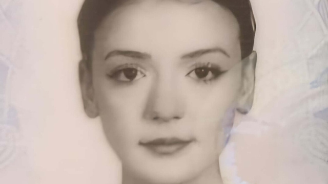 Hafif ticari araç ile çarpışan motosikletin sürücüsü Sude, hayatını kaybetti; kaza anı kamerada