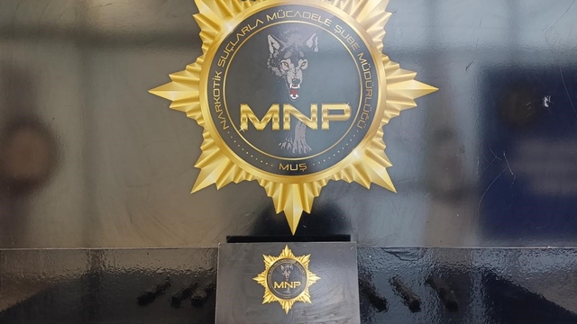 Otobüsündeki yolcunun midesinden 804 gram afyon sakızı çıktı