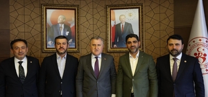 Karabük heyeti Gençlik ve Spor Bakanı Bak ile görüştü
