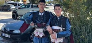 Kaleli öğrenciler halk oyunlarında bölge derecesi aldı