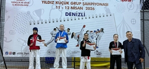 Manisalı karateciler Denizli’de fırtına gibi esti