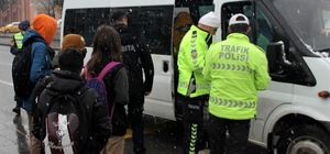 Erzincan’da veliler tepkili: Servis ücretlerine zam