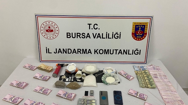 Bursa'da dev uyuşturucu operasyonu, kilolarca madde ele geçirildi 2 kişi tutuklandı