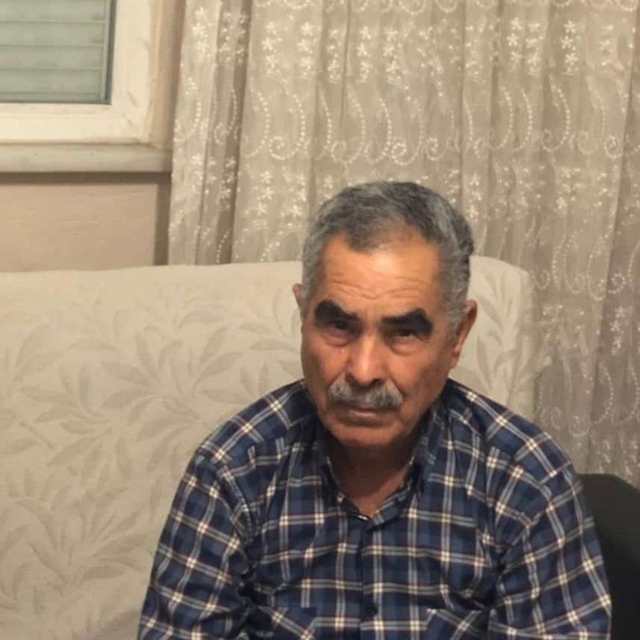 Tarlada görevlileri beklerken kalp krizi geçiren yaşlı adam hayatını kaybet...