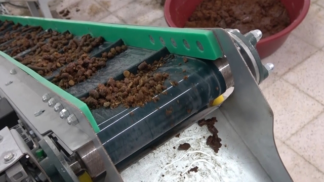 Yozgat'ta günlük bin 500 kilogram kapasiteli mama üretim tesisi faaliyete geçti