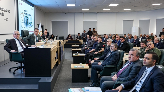 Bilecik'te kamu yatırımları masaya yatırıldı