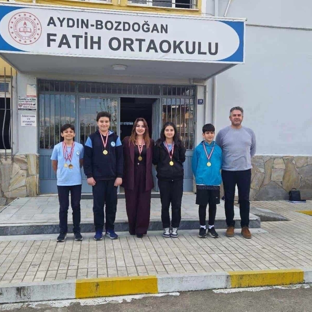 Bozdoğanlı öğrencilerden Türkiye ikinciliği