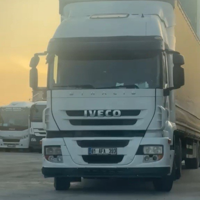 İkiz plakalı tır, vatandaşın dikkati sayesinde yakalandı