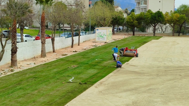 Muğlaspor'da tesislerine çim saha geliyor