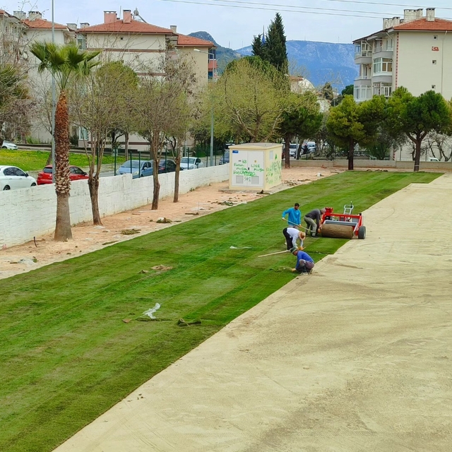 Muğlaspor'da tesislerine çim saha geliyor