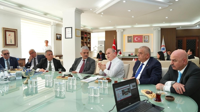 Düzce'de ekonomi zirvesi yapılacak