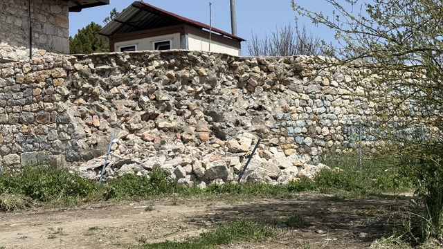 Sezar'ın 'Veni Vidi Vici' dediği Zile Kalesi'nde yağışlar nedeniyle hasar oluştu