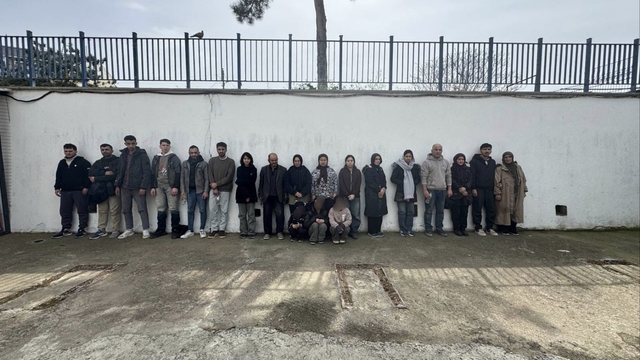 Edirne'de 31 düzensiz göçmen yakalandı, 3 şüpheli gözaltına alındı