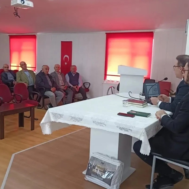 Gerze'de hacı adaylarına uygulamalı eğitim