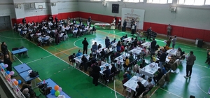 İpekyolu'nda akıl dolu rekabet: 180 öğrenci zekâ oyunlarında ter döktü