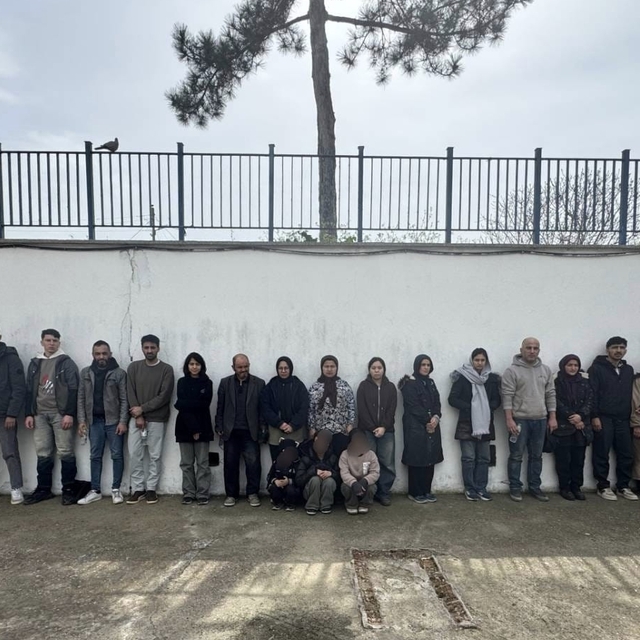 Edirne ve Kırklareli'nde 34 düzensiz göçmen yakalandı
