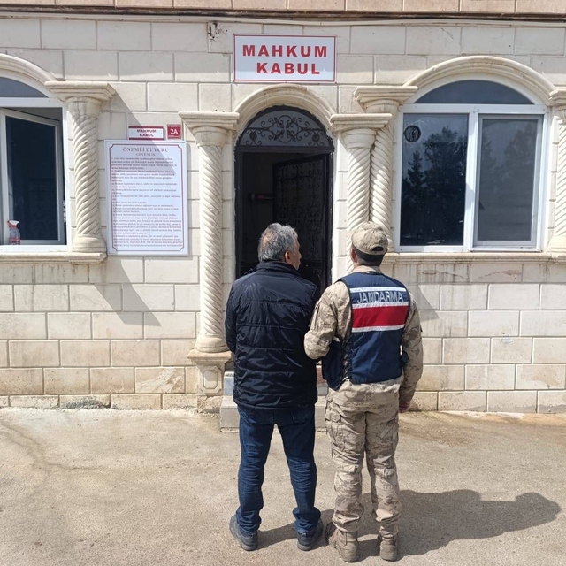 Şanlıurfa'da aranan 2 şahıs yakalandı