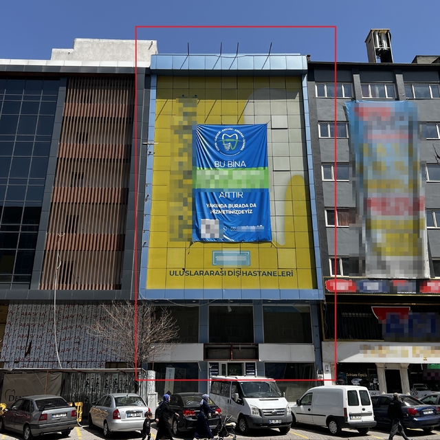 Tahliye kararı verilen 6 katlı bina harabeye döndürüldü, sahibi hukuki süre...