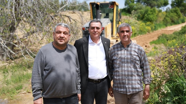 Başkan Şimşek ova yolu çalışmalarını sahada inceledi