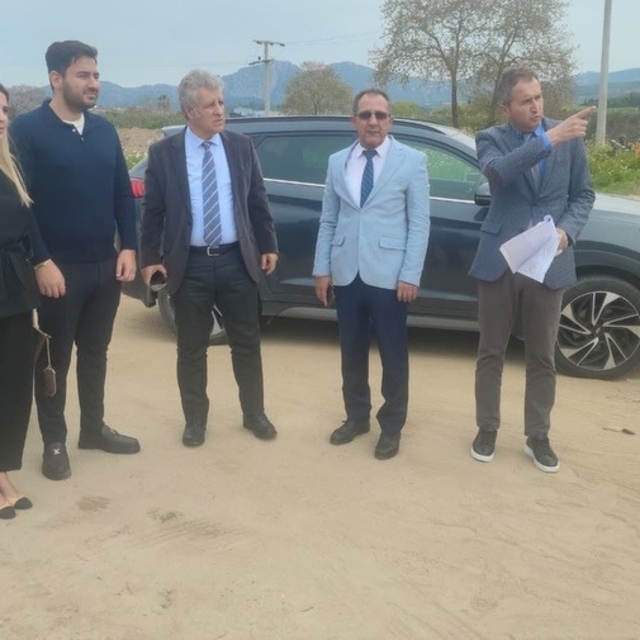 Kuşadası'nda okul alanlarında inceleme gerçekleştirildi