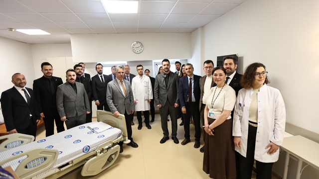 Eskişehir'de umuda dokunan proje: ESMİAD'dan onkolojiye 3 yeni hasta odası
ESMİAD'dan sağlık alanında örnek sosyal sorumluluk hamlesi