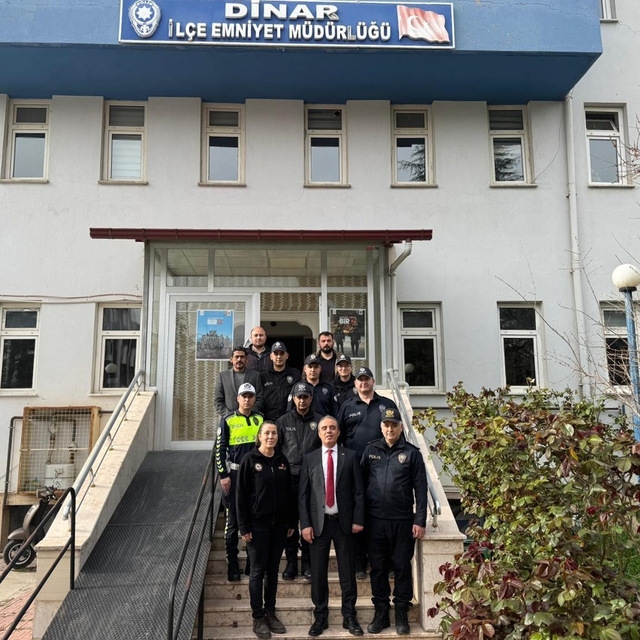 Erol, Dinar ile Sandıklı'nın asayiş ve güvenliğiyle ilgili brifing aldı