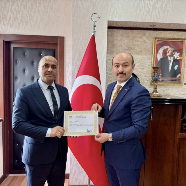 Güzelyurt'ta özverili kamu çalışanlarına başarı belgesi