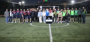 OKT Trailer'da çalışanlar sahaya indi Geleneksel Futbol Turnuvası düzenlenen tören ile başladı