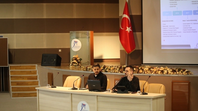 KBÜ'de inovasyon ve girişimcilik zirvesi düzenlendi