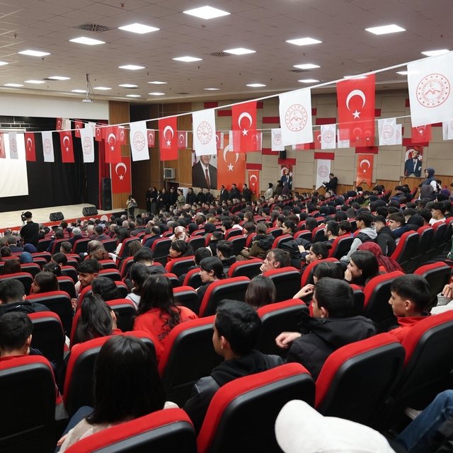 Ağrı'nın kurtuluşunun 108'inci yıl dönümü kutlandı