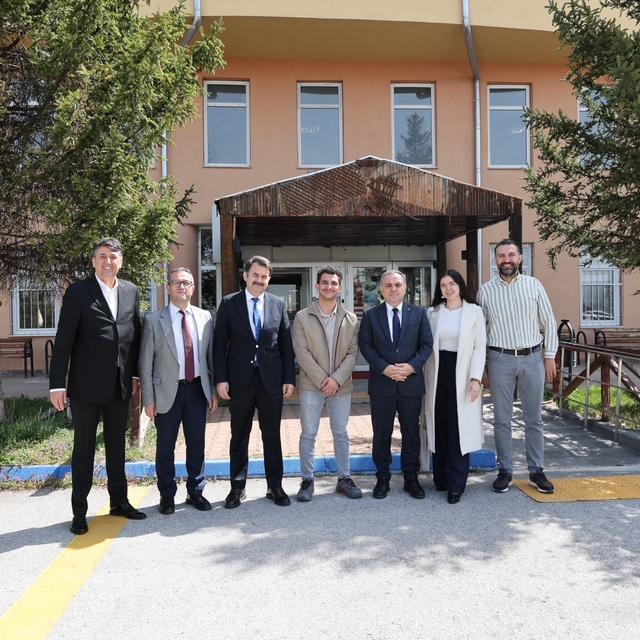 Rektör Prof. Dr. Fatih Altun'dan Rekreasyon Kulübü'ne ziyaret