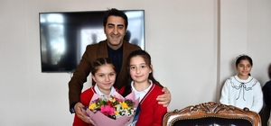 Sarıkamışlı öğrencilerden "Oyuncu Beyinler" turnuvasında gururlandıran başarı