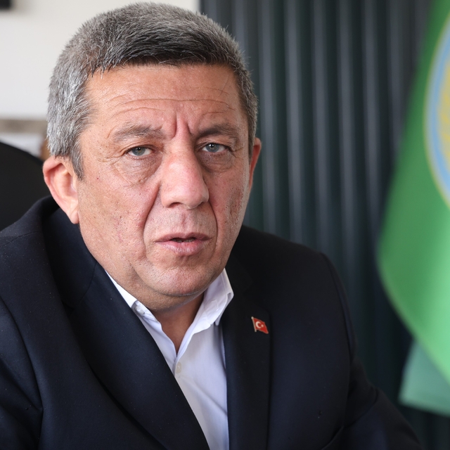 Yağış artışı ile rekolte beklentisi güçleniyor
Kırşehir'de soğuk hava etkil...