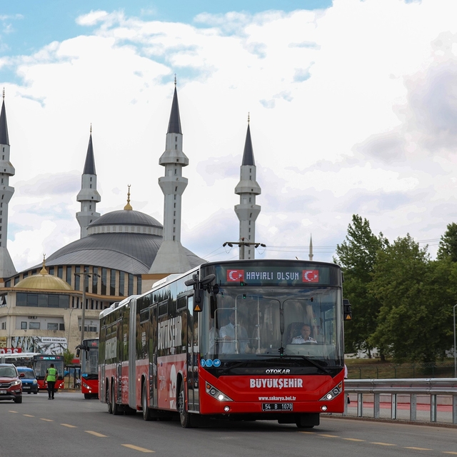 Sakarya'da metrobüs için ücretsiz test dönemi sona eriyor