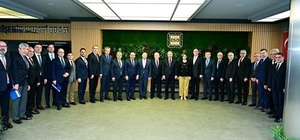 Eskişehir Kalkınma Platformu Toplantısı ESO'da yapıldı Şehrin ekonomik ve sosyal kalkınmasına ivme kazandıracak stratejik başlıklar ele alındı