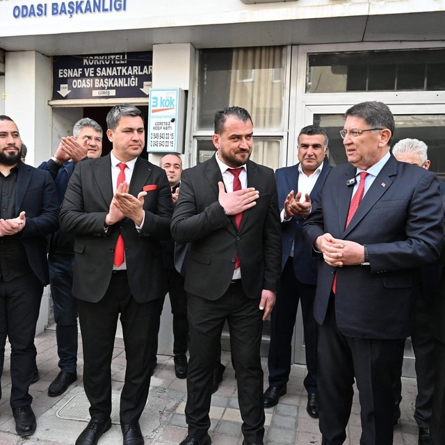 Başkan Dere, oda ziyaretlerine Korkuteli ve Elmalı'da devam etti
TESK Genel...