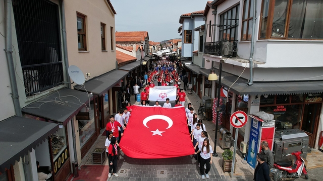 Ege Bölge Oyunları Kula'da coşkuyla başladı