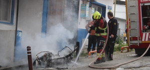Tamir sırasında yanan elektrikli motosiklet küle döndü