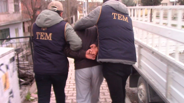 Malatya ve Şanlıurfa'da DEAŞ operasyonu: 9 gözaltı