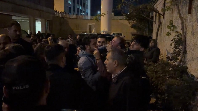 Ölenlerin yakınlarından Vali Ünlüer'e tepki