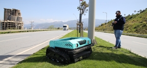 Hatay Büyükşehir Belediyesi'nden yeşil alanlara teknolojik dokunuş