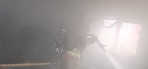 Reyhanlı'da yanan ev kullanılmaz hale geldi