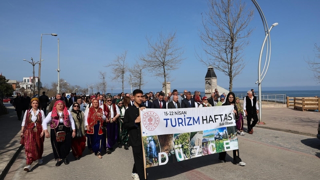 Akçakoca'nın Geleceğine Işık Tutan "Akçakoca Turizm ve Ekonomi Sempozyumu" Başladı