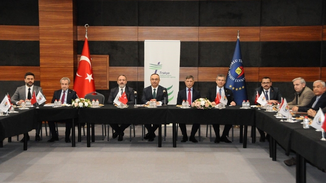 Çorlu'da 'Yerel Kalkınma Hamlesi' bilgilendirme toplantısı yapıldı