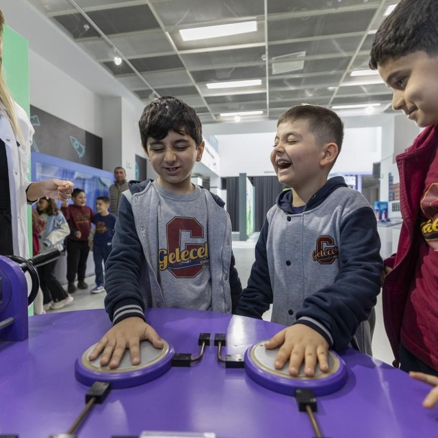 Mersin'de Mercan Bilim Merkezi 200 bin ziyaretçiye ulaştı